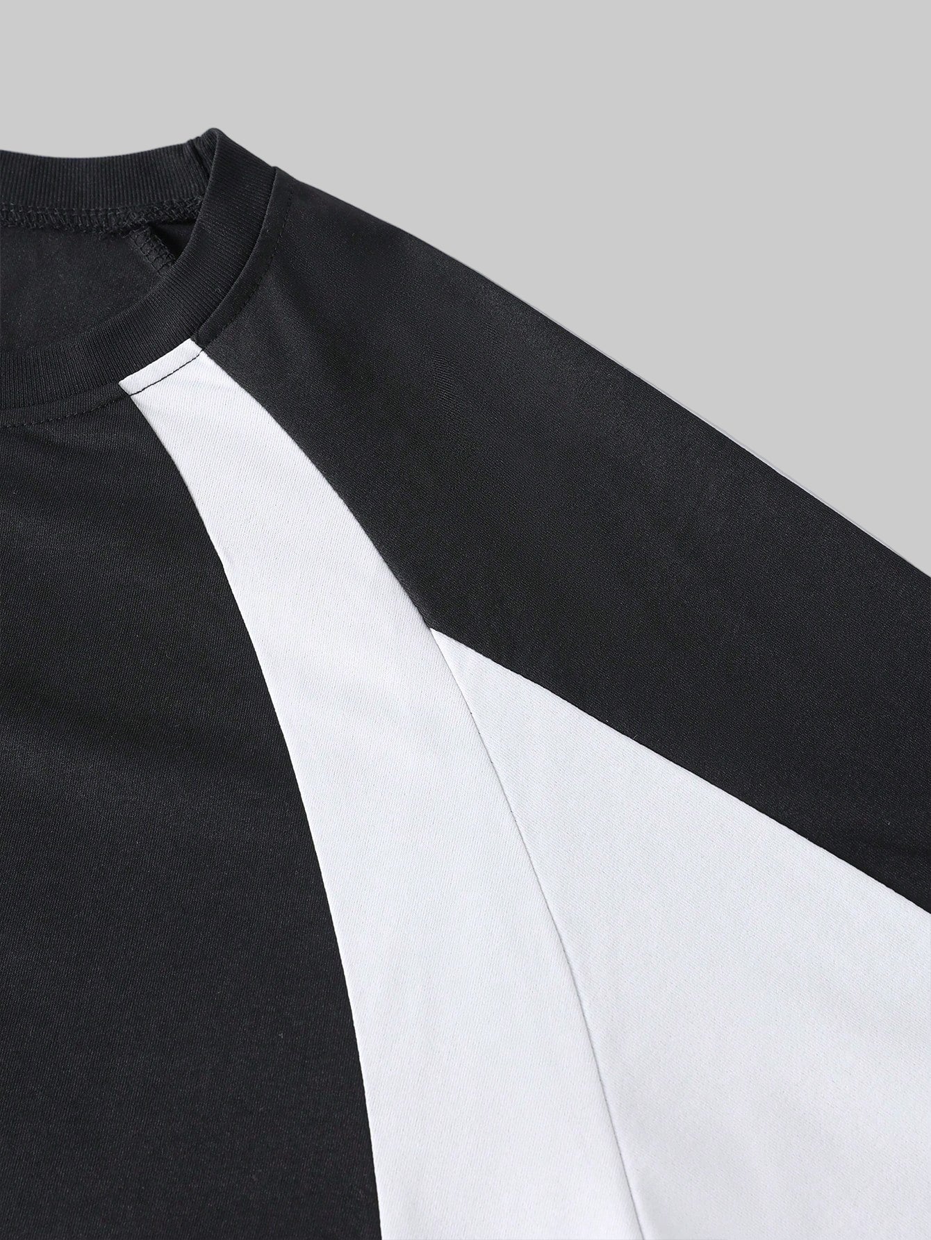 Camiseta Gola Careca, Manga Longa