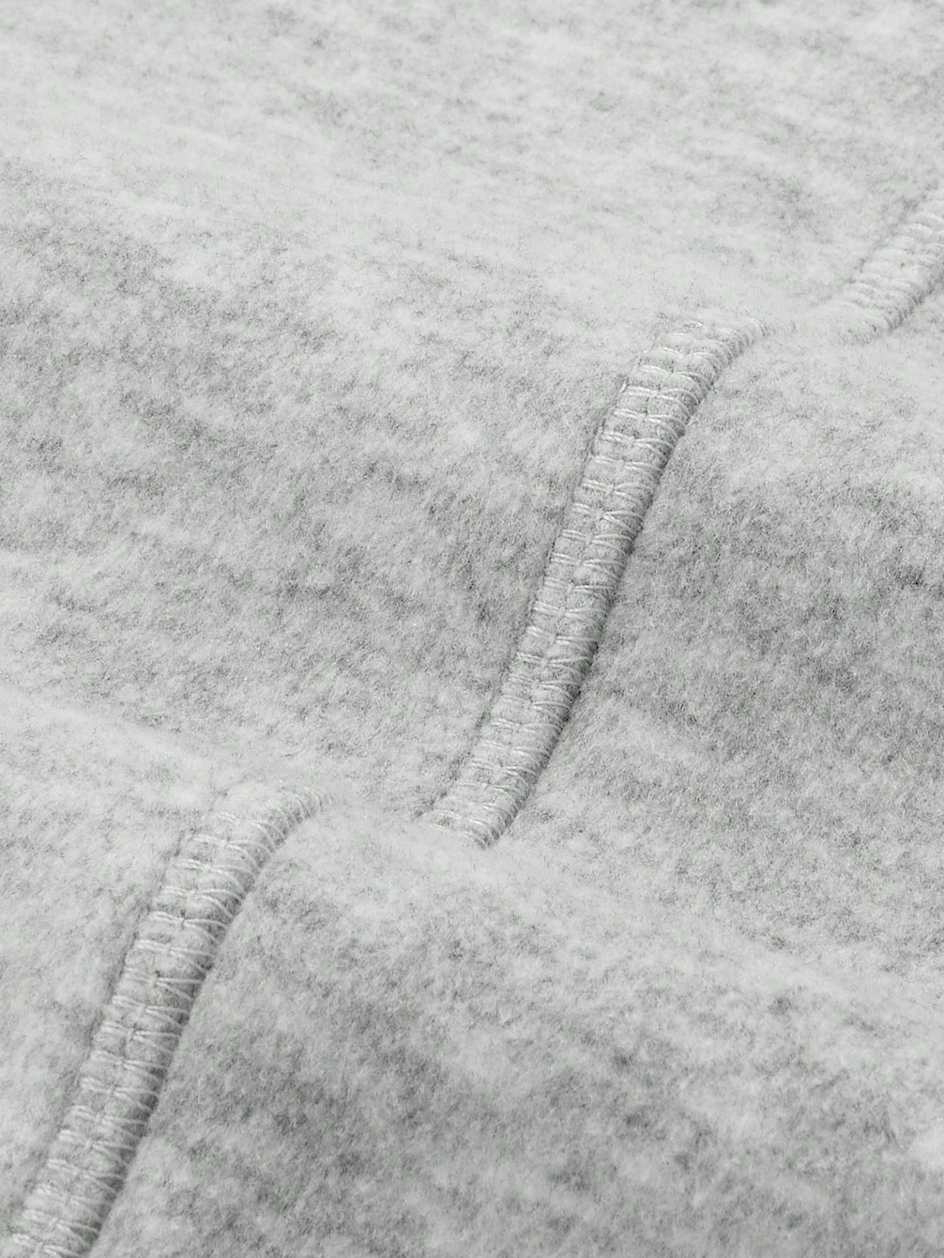 Camiseta com Isolamento Térmico de Seda de Amoreira