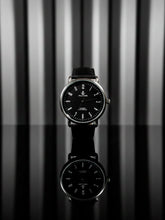 Relógio Minimalista Masculino – Social e Elegante com Pulseira de Couro e Mostrador Preto | Estilo Clássico e Moderno em um Só Acessório