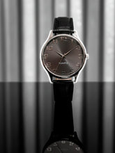 Relógio Masculino Social Elegante – Pulseira de Couro Preto e Mostrador Preto com Detalhes em Prata