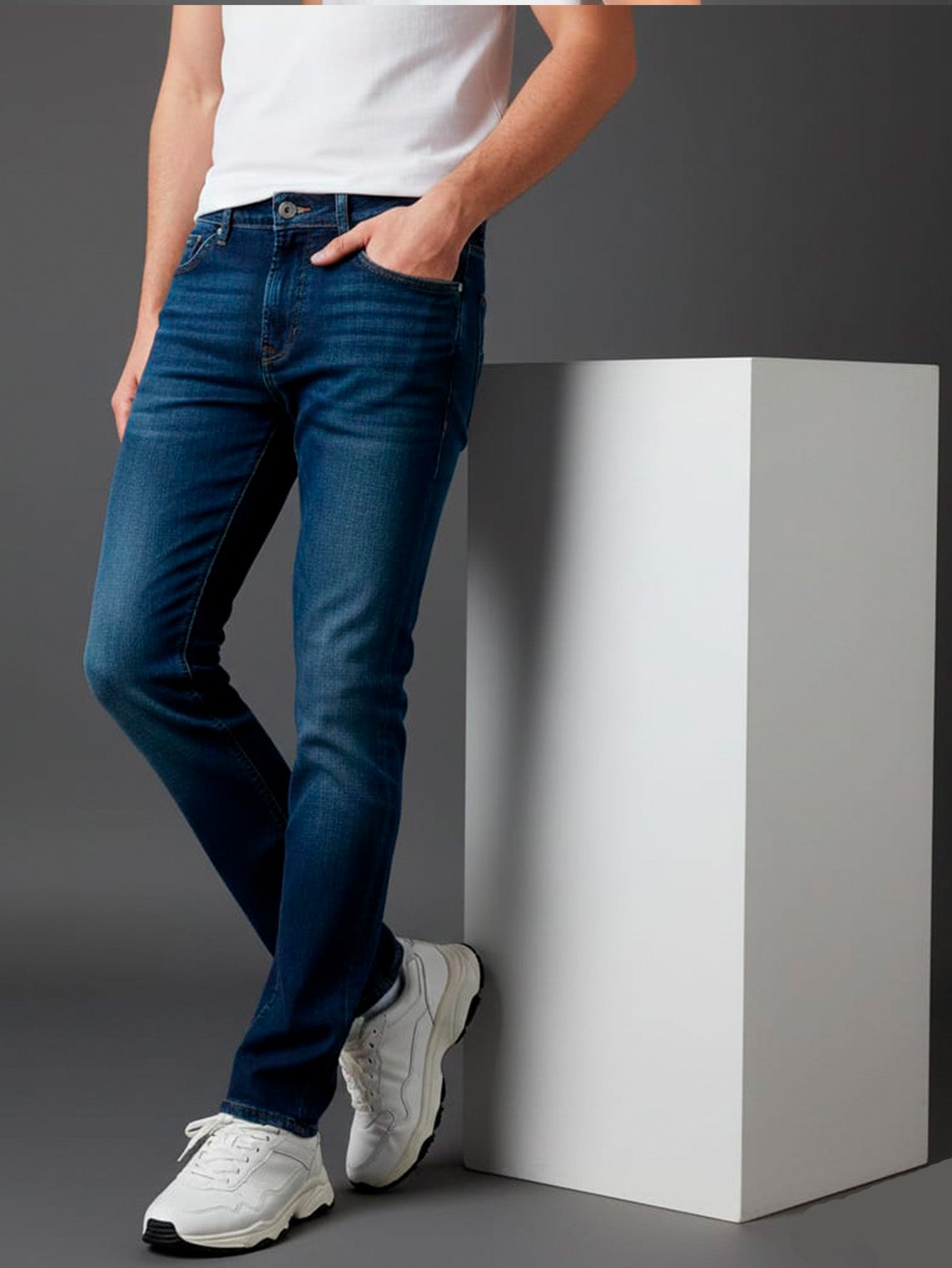 Calça Skinny Com Lycra Linha Premium