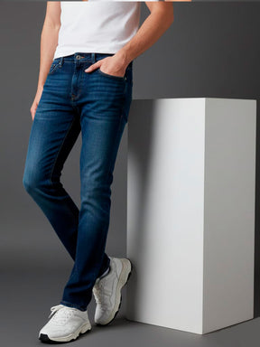 Calça Skinny Com Lycra Linha Premium