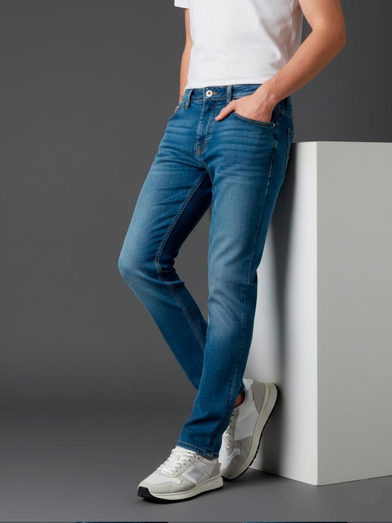 Calça Skinny Com Lycra Linha Premium